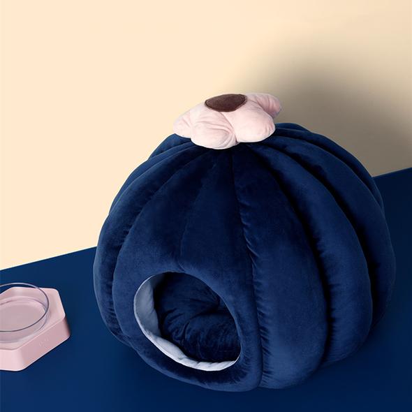 Contrast Color Cactus Shaped Cat House
